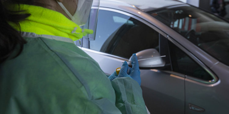 Nuevo aumento de los hospitalizados con Covid-19 en Vigo, que mantiene sus UCI vacías