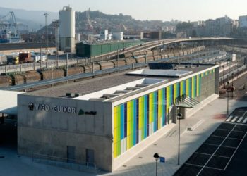 Renfe recupera dos trenes entre Vigo y Santiago a partir del lunes