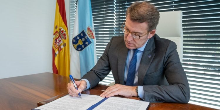 Feijóo firma su dimisión como presidente del PP de Galicia: “Foi unha honra”