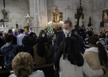 “Inmenso dolor” y “enorme empatía” en el funeral por los fallecidos del ‘Pitanxo’, presidido por los reyes