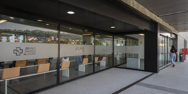 La alta ocupación hospitalaria obliga a suspender cirugías en el Álvaro Cunqueiro