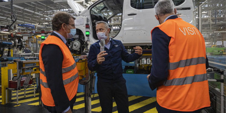 Stellantis Vigo ve “francamente decepcionante” quedarse sin la muy alta tensión