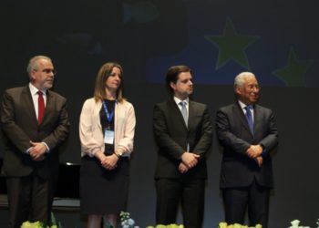 El Eixo Atlántico pide reunirse con la ministra de Transportes sobre el tren a Oporto