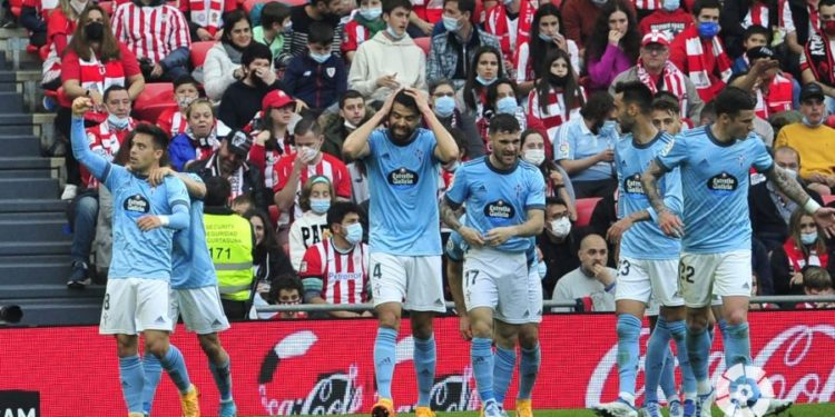 El Celta enmudece la Catedral y acaricia la salvación