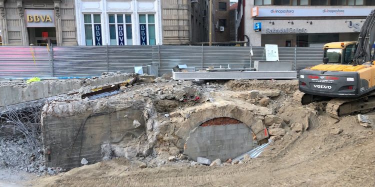 El nuevo túnel de Vigo se cruza con el de los Caños