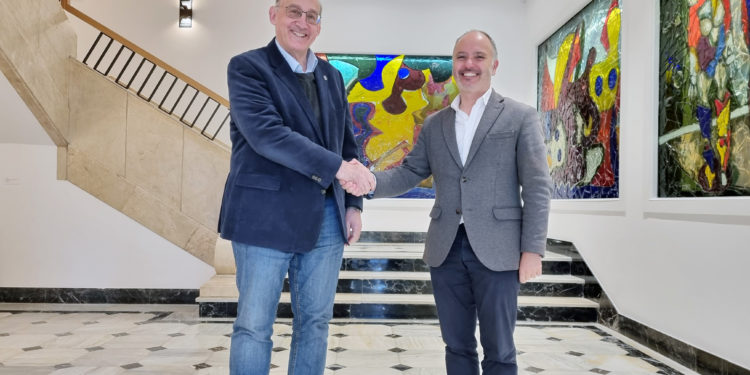 Zona Franca y UVigo renuevan su alianza en investigación económica a través de la Cátedra Ardán