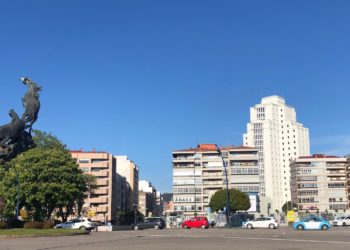 La Praza de España de Vigo sigue esperando