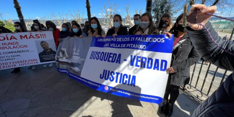 Justicia y dolor por el ‘Villa de Pitanxo’: las familias piden bajar al pecio y «no tapar la verdad»