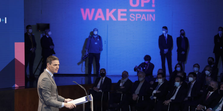 Sánchez anuncia un nuevo Perte de microchips y semiconductores con una inversión de 11.000 millones