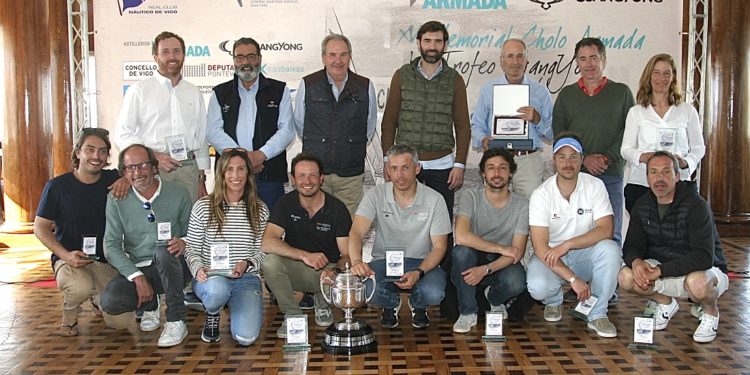 España retiene en Vigo el Campeonato Ibérico de Snipe