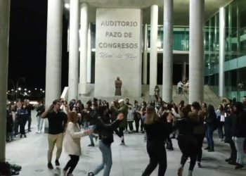 Tanxugueiras triunfa dentro y fuera del Auditorio Mar de Vigo