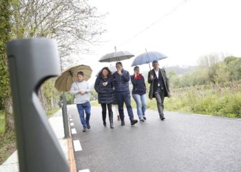 Tui reforza a mobilidade peonil e ciclista coa reforma do acceso á praia de Areeiros e da rúa Loureiro