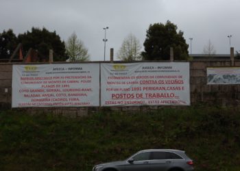 Empresas y vecinos denuncian “dejación de funciones” del Concello en el conflicto con los comuneros de Cabral