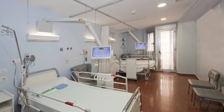 Vigo registra 18 hospitalizados más y alcanza su mayor ocupación de Covid-19 en 14 meses