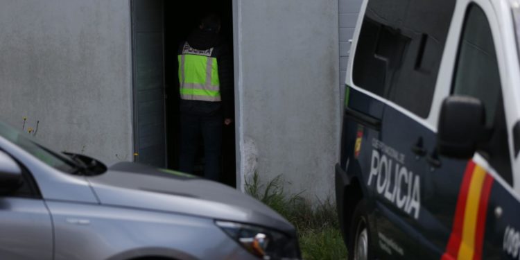 Al menos 20 detenidos en la operación antidroga en las Rías Baixas, que salpica a Cangas y Ponteareas