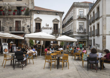 Galicia pone fin a las últimas restricciones en la hostelería gallega: sin límites en las mesas
