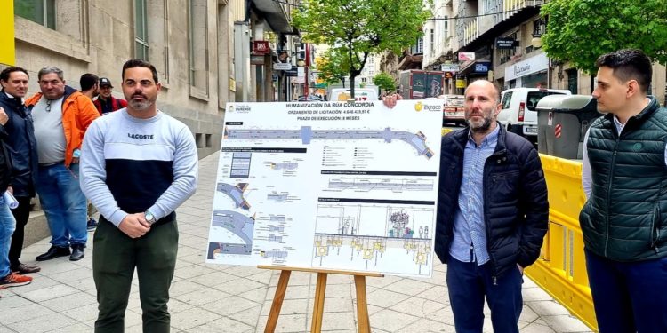 Ourense imita a Vigo; Jácome emula a Caballero: “El futuro empezó hoy” con siete rampas en el centro