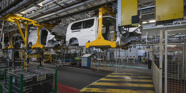 El sistema 1 de Stellantis Vigo para durante nueve días y la línea 2 regresa el lunes