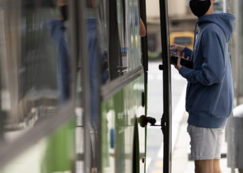 Desestimado el recurso contra el concurso público de transporte escolar en Vigo