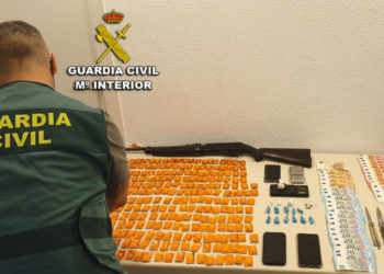 Detenidos un vecino de Nigrán y otro de Baiona por vender heroína, pastillas de metadona, cocaína o hachís