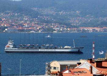 Ya están en Vigo los majestuosos Super Series: el circuito mundial más espectacular llega a Galicia