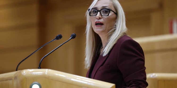 Elena Muñoz, en el senado