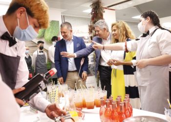 O Mercado do Progreso degusta os sabores europeos con produtos de proximidade