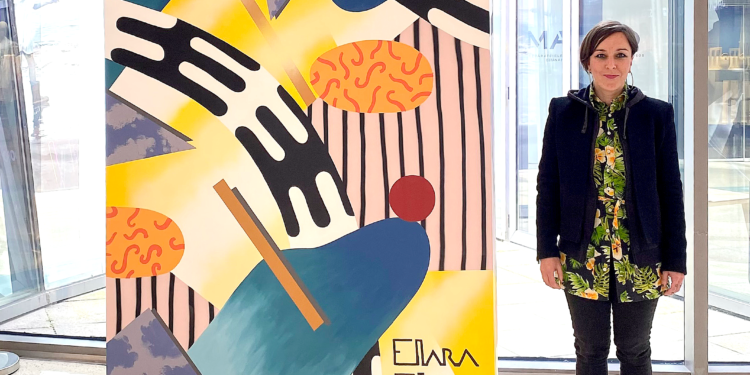 El arte urbano invade el Gran Vía de Vigo, que cuenta con un nuevo ‘punto selfie’