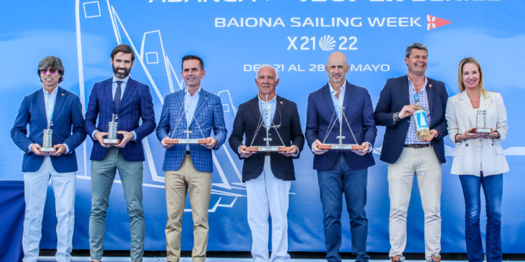 Las 52 Super Series izan en Baiona las velas de su décimo aniversario