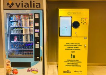 Vialia Vigo se suma a Reciclos, la iniciativa que incentiva el reciclaje y permite colaborar con fines solidarios