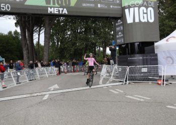Alejandro Franco reina en la dureza de la Vigo Copa de España