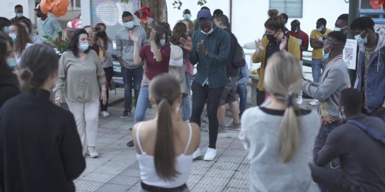 Teis promete diversión para todas las edades con su Festiña das Flores