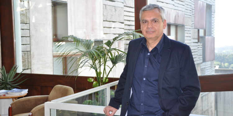 Alfonso Lago asumirá a Vicerreitoría de Profesorado tras o falecemento de Manuel Ramos