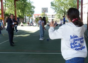 Caballero ya no pone condiciones para el concierto de Muse en Balaídos: solo pide poner fecha