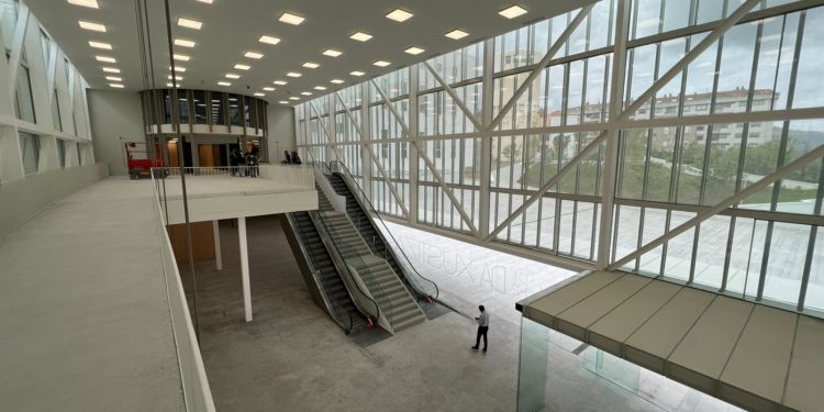 Así es por dentro la nueva Ciudad de la Justicia de Vigo y así son sus vistas a la ciudad
