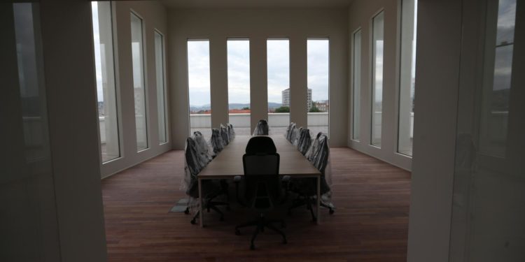 Así es por dentro la nueva Ciudad de la Justicia de Vigo y así son sus vistas a la ciudad