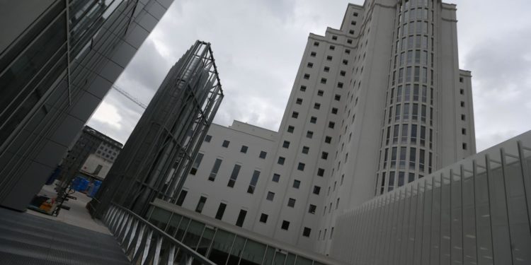 Así es por dentro la nueva Ciudad de la Justicia de Vigo y así son sus vistas a la ciudad