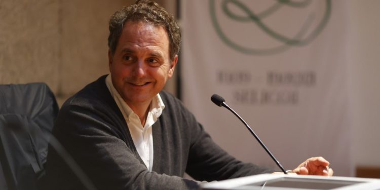 Pésames de la política, literatura y cine por la muerte de Domingo Villar