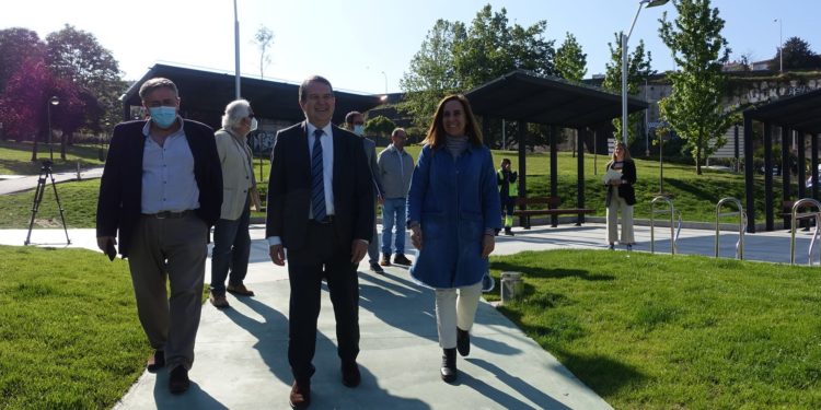 El parque María Xosé Queizán estrena su “adaptación”