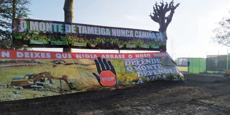 Los comuneros de Tameiga celebran la sentencia sobre el proyecto del Celta en Mos
