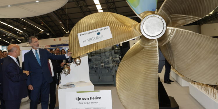 Navalia abre en el Ifevi con 400 expositores y la presencia del rey