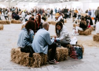 Un ‘First Dates’ para veganos, shiitake á feira o un juego de enigmas, novedades de la feria Vegana de Vigo