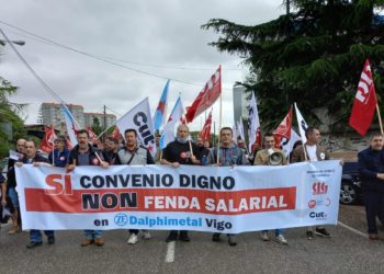 O persoal de Dalphimetal marcha por Vigo contra a “precarización” do convenio