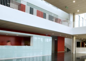Apoyo a las alumnas de la ESAD de Vigo ante la reincorporación de los profesores denunciados