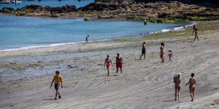 La Xunta extiende el nivel máximo de alerta por ola de calor a toda Galicia