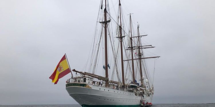 ‘Juan Sebastián Elcano’ celebra en Baiona el 500 aniversario de la Circunnavegación de la Tierra