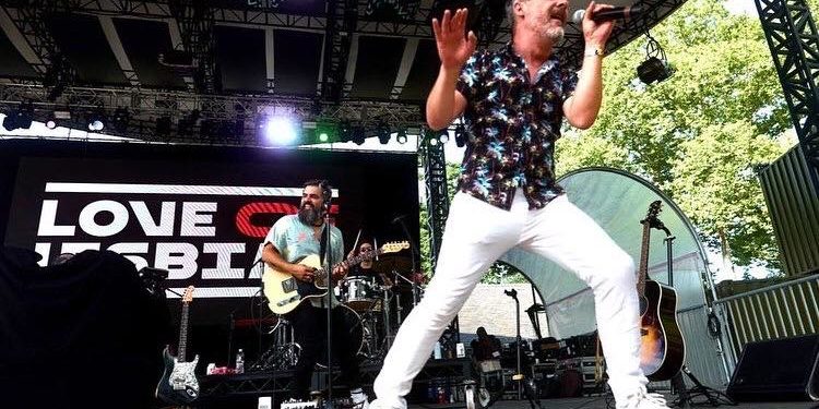 Las entradas para ver a Love of Lesbian en Vigo salen a la venta este miércoles