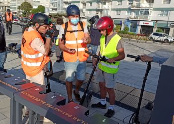 Vialia Vigo habilita el primer punto de carga solar de patinetes eléctricos en Galicia