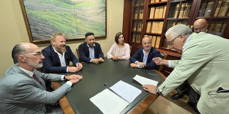 Albo concluirá las obras de su factoría en la Plataforma de Salvaterra en septiembre