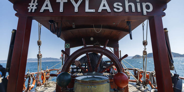 La ruta Iacobus Maris convierte la ría de Vigo en un espectáculo de velas